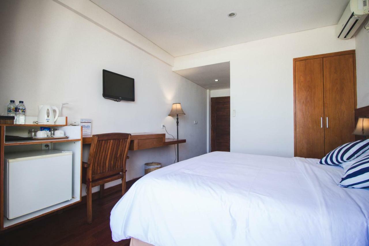 Pnb Beach Resort Canggu  Exterior photo